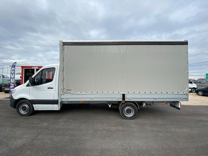 Mercedes-Benz Sprinter 317 PRITSCHE+PLANE - Curtain side van: picture 2 Mercedes-Benz Sprinter 317 PRITSCHE+PLANE - Curtain side van: picture 2