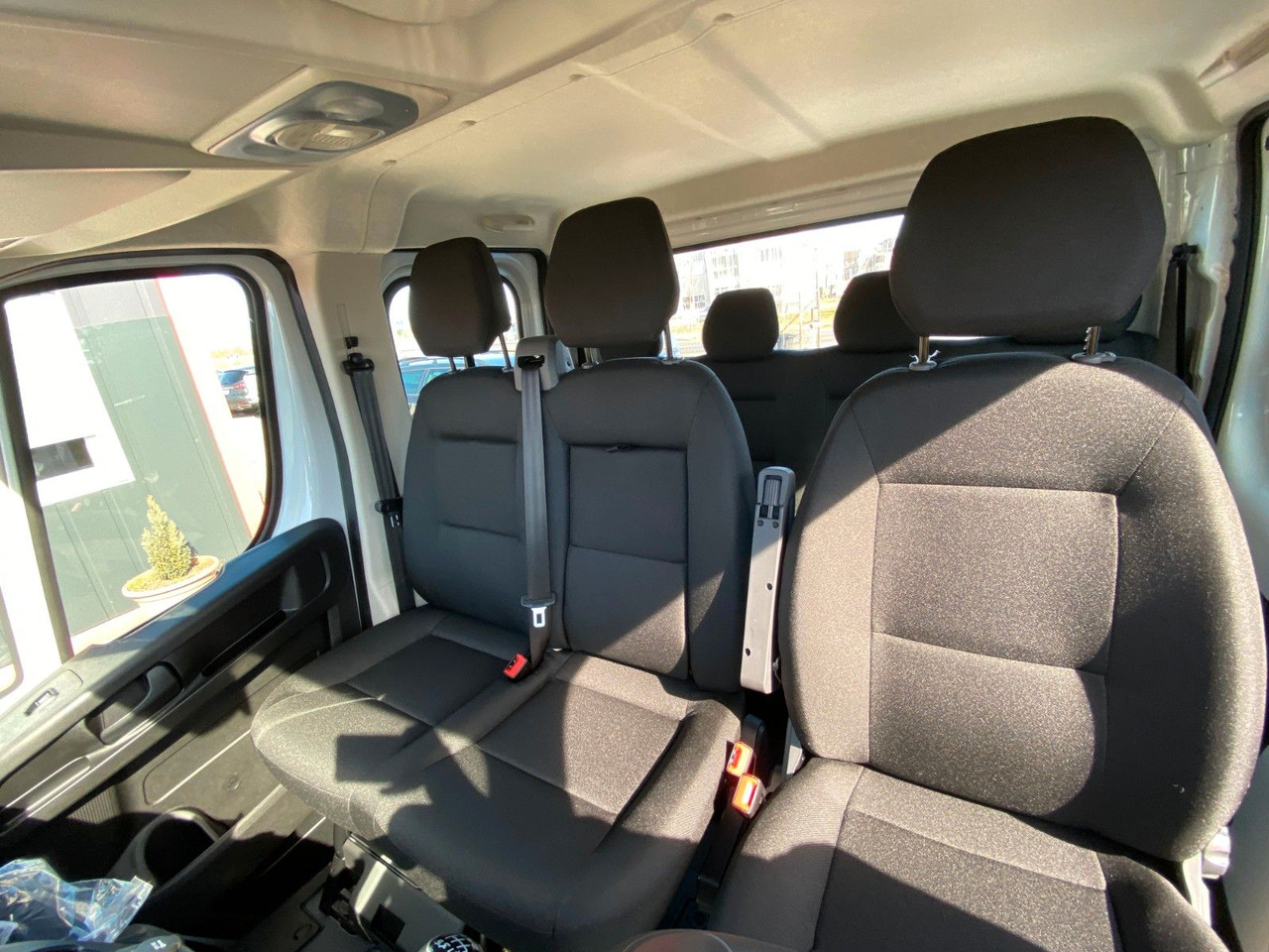 Peugeot BOXER CHDC L4 HEAVY PRITSCHE - Flatbed van, Combi van: picture 4 Peugeot BOXER CHDC L4 HEAVY PRITSCHE - Flatbed van, Combi van: picture 4