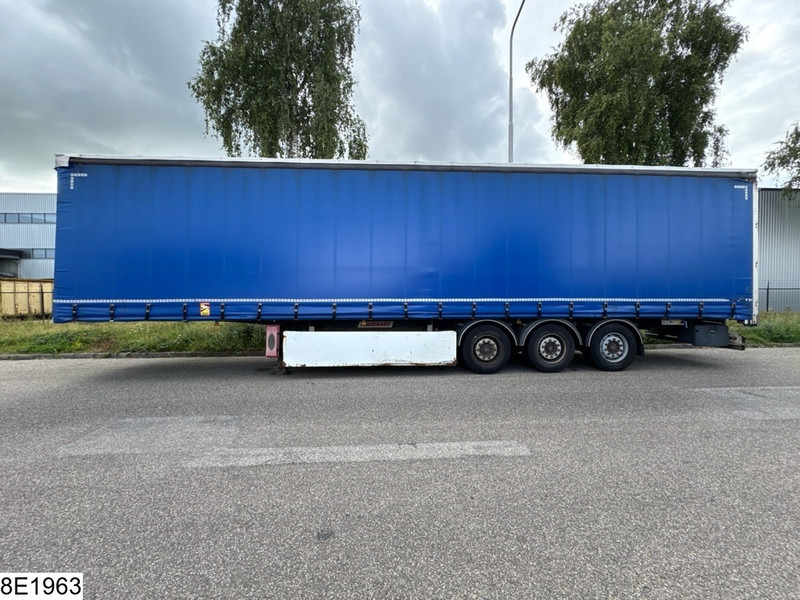 Fruehauf Tautliner - Curtainsider semi-trailer: picture 2 Fruehauf Tautliner - Curtainsider semi-trailer: picture 2