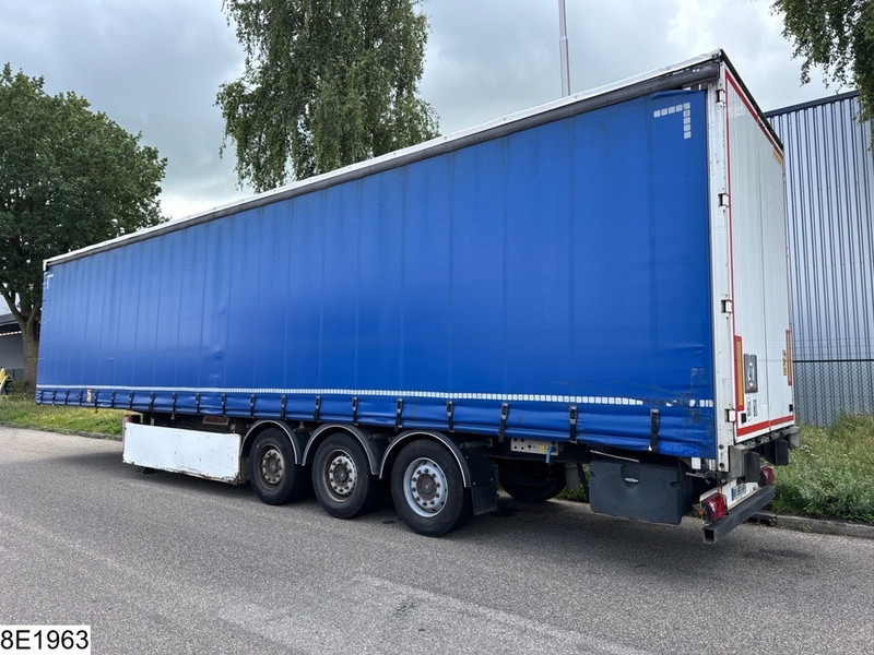 Fruehauf Tautliner - Curtainsider semi-trailer: picture 3 Fruehauf Tautliner - Curtainsider semi-trailer: picture 3