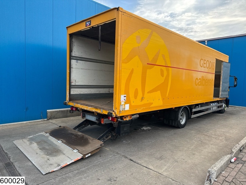 Iveco 120E22 EURO 5, Dhollandia - Box truck: picture 2 Iveco 120E22 EURO 5, Dhollandia - Box truck: picture 2