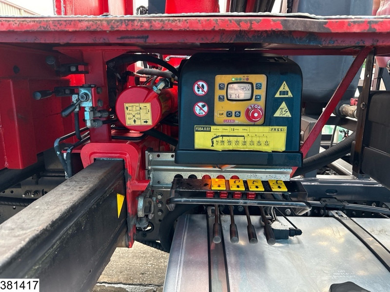 Iveco Stralis 360 6x2, EURO 6, Fassi, Remote - Dropside/ Flatbed truck, Crane truck: picture 4 Iveco Stralis 360 6x2, EURO 6, Fassi, Remote - Dropside/ Flatbed truck, Crane truck: picture 4