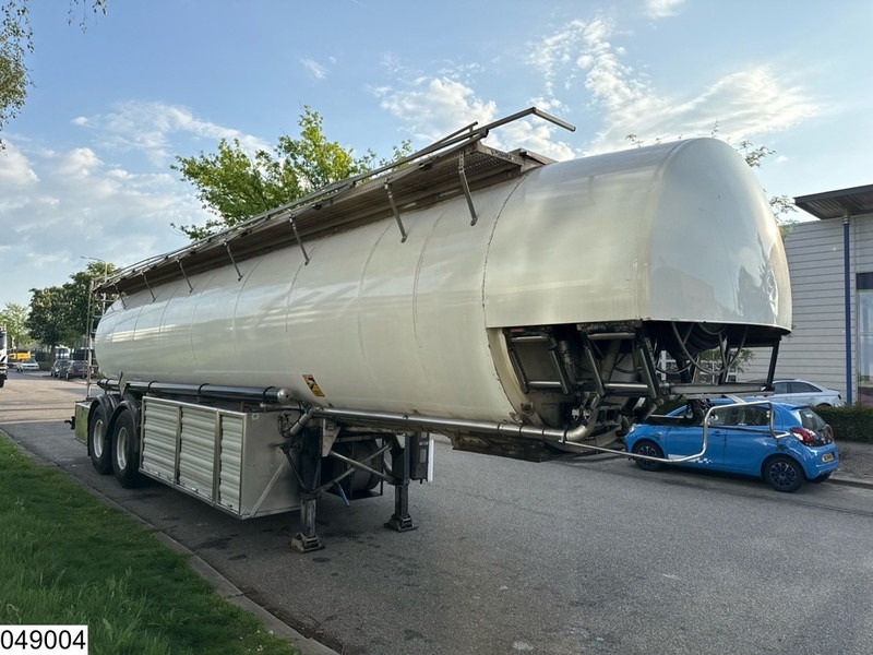 Magyar Fuel 27040 liter, 12 Comp, FUEL - Tank semi-trailer: picture 4 Magyar Fuel 27040 liter, 12 Comp, FUEL - Tank semi-trailer: picture 4