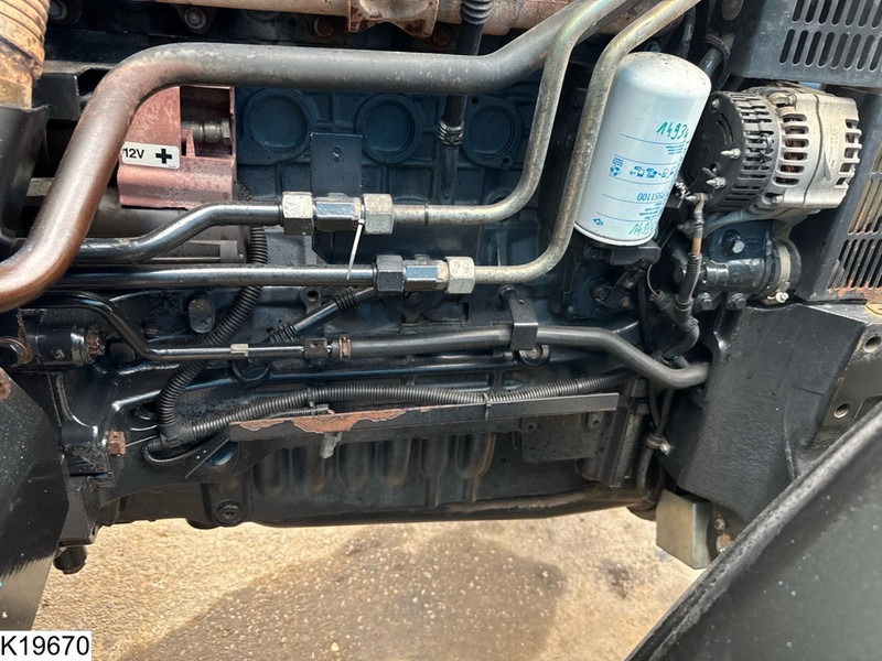 Farm tractor New Holland T6080: picture 11 Farm tractor New Holland T6080: picture 11