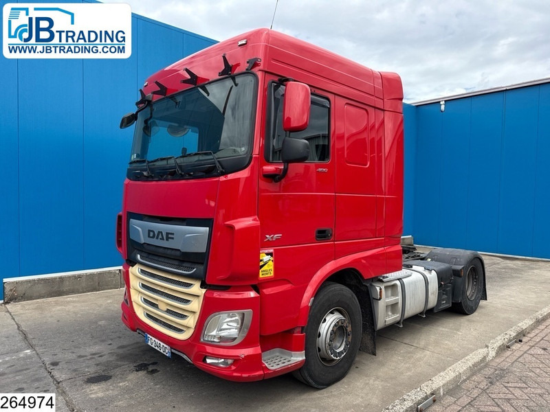 DAF XF 480 EURO 6, Retarder, PTO, Standairco, defects - Tractor unit: picture 1 DAF XF 480 EURO 6, Retarder, PTO, Standairco, defects - Tractor unit: picture 1