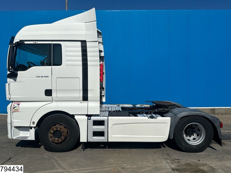 Tractor unit MAN TGX 18 460 EURO 6, Retarder, PTO: picture 11