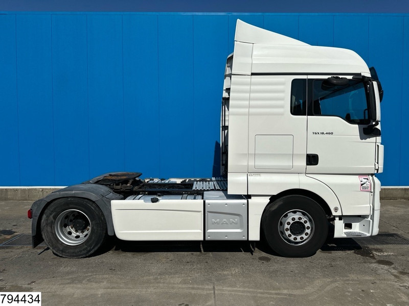 Tractor unit MAN TGX 18 460 EURO 6, Retarder, PTO: picture 12