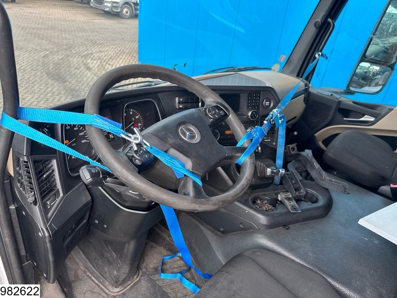 Mercedes-Benz Actros 1843 EURO 6, Engine broken - Tractor unit: picture 5 Mercedes-Benz Actros 1843 EURO 6, Engine broken - Tractor unit: picture 5