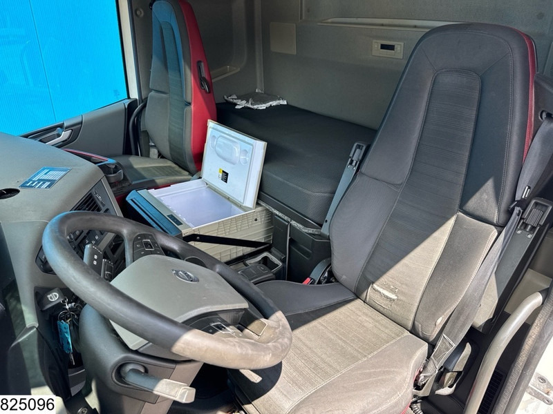 Volvo FH 460 EURO 6, Standairco, Hydrauliek, I-Shift - Tractor unit: picture 5 Volvo FH 460 EURO 6, Standairco, Hydrauliek, I-Shift - Tractor unit: picture 5