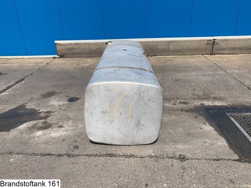 Universeel B 2.25 x D 0.70 x H 0.65 = 1000 liter - Fuel tank: picture 2 Universeel B 2.25 x D 0.70 x H 0.65 = 1000 liter - Fuel tank: picture 2
