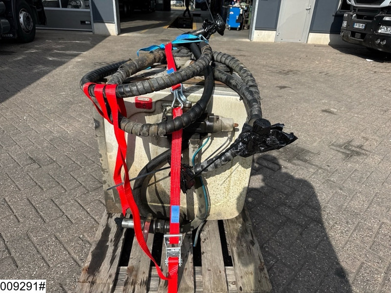 Universeel Pump, tank and hydraulic hoses - Hydraulic tank for Truck: picture 2 Universeel Pump, tank and hydraulic hoses - Hydraulic tank for Truck: picture 2