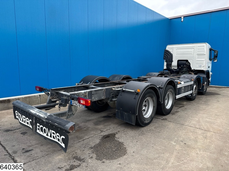 Volvo FM 410 8x4, EURO 5, PTO - Cab chassis truck: picture 2 Volvo FM 410 8x4, EURO 5, PTO - Cab chassis truck: picture 2