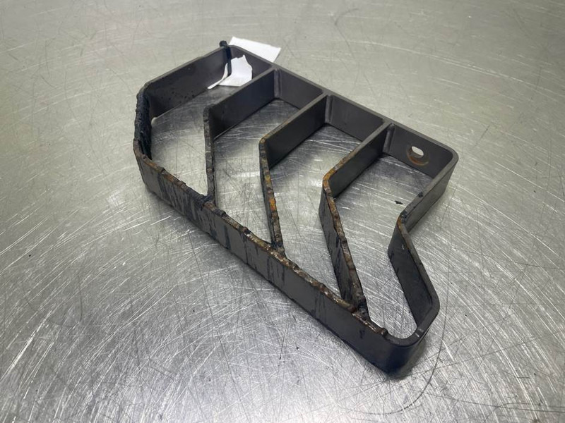 Ahlmann AS900-23119552-Stair panel/Trittstufen/Traptreden - Frame/ Chassis for Construction machinery: picture 1 Ahlmann AS900-23119552-Stair panel/Trittstufen/Traptreden - Frame/ Chassis for Construction machinery: picture 1