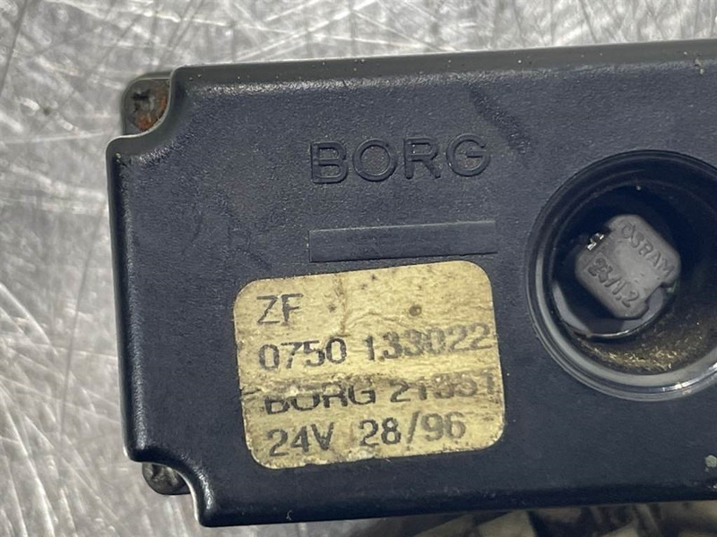 Ahlmann AZ14-4109455A-ZF 0750133022-Display unit/Dashboard - Electrical system for Construction machinery: picture 5 Ahlmann AZ14-4109455A-ZF 0750133022-Display unit/Dashboard - Electrical system for Construction machinery: picture 5