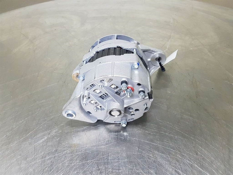 Cummins QSB5.9C-24V 70A-Alternator/Lichtmaschine/Dynamo - Engine for Construction machinery: picture 5 Cummins QSB5.9C-24V 70A-Alternator/Lichtmaschine/Dynamo - Engine for Construction machinery: picture 5