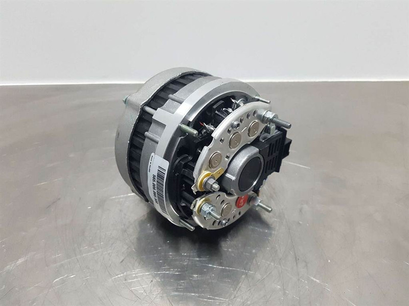 Deutz 1011-14V 60A-Alternator/Lichtmaschine/Dynamo - Engine for Construction machinery: picture 4 Deutz 1011-14V 60A-Alternator/Lichtmaschine/Dynamo - Engine for Construction machinery: picture 4