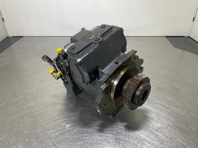 Komatsu WA200- 417-18-31101-Drive pump/Fahrpumpe/Rijpomp - Hydraulics for Construction machinery: picture 1 Komatsu WA200- 417-18-31101-Drive pump/Fahrpumpe/Rijpomp - Hydraulics for Construction machinery: picture 1