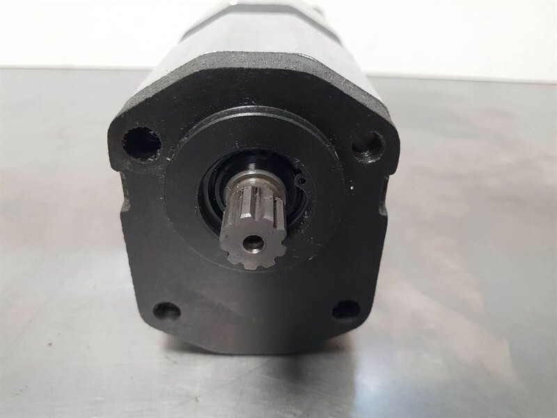 Liebherr A904C-10015344/0517666303-Gearpump/Zahnradpumpe - Hydraulics for Construction machinery: picture 5 Liebherr A904C-10015344/0517666303-Gearpump/Zahnradpumpe - Hydraulics for Construction machinery: picture 5