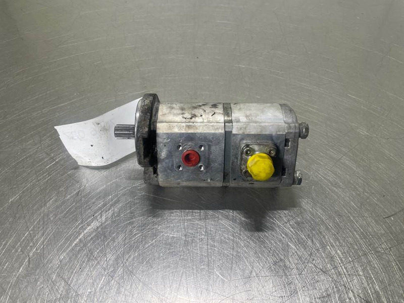 Mecalac 12MTX-5350259-Gearpump/Zahnradpumpe/Tandwielpomp - Hydraulics for Construction machinery: picture 4 Mecalac 12MTX-5350259-Gearpump/Zahnradpumpe/Tandwielpomp - Hydraulics for Construction machinery: picture 4
