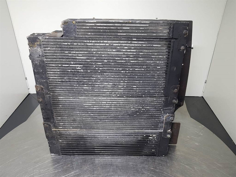 Mecalac 714MW - Cooler/Kühler/Koeler - Engine and parts for Construction machinery: picture 3 Mecalac 714MW - Cooler/Kühler/Koeler - Engine and parts for Construction machinery: picture 3