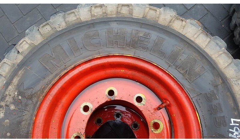 Michelin 335/80R18 (12.5R18) - Tyre/Reifen/Band - Wheels and tires for Construction machinery: picture 3 Michelin 335/80R18 (12.5R18) - Tyre/Reifen/Band - Wheels and tires for Construction machinery: picture 3