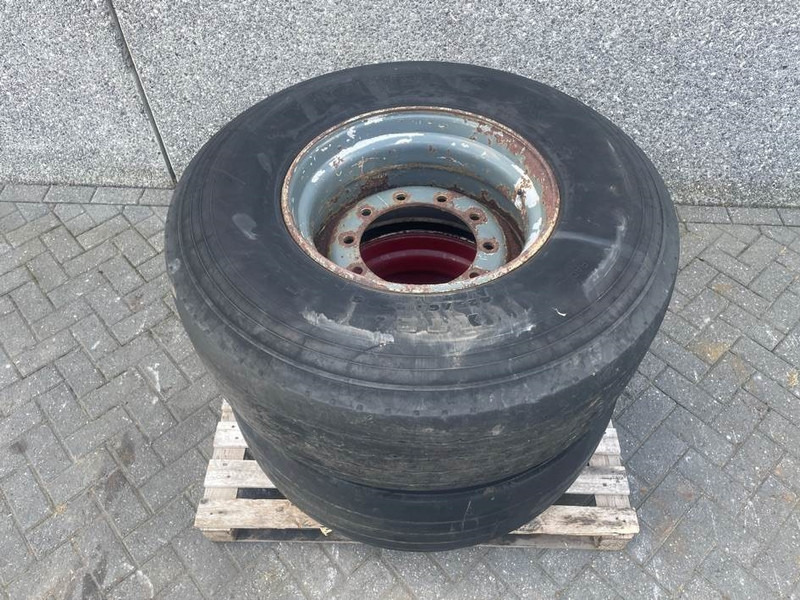 Michelin 425/65R22.5-Tire/Reifen/Band - Wheels and tires for Construction machinery: picture 3 Michelin 425/65R22.5-Tire/Reifen/Band - Wheels and tires for Construction machinery: picture 3