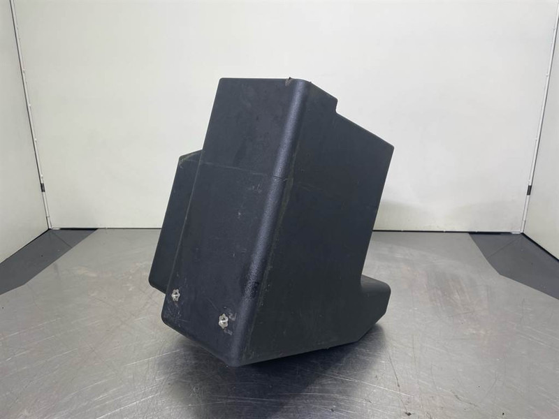 New Holland W110C-CNH 84491464-Fuel tank/Kraftstofftank - Frame/ Chassis for Construction machinery: picture 4 New Holland W110C-CNH 84491464-Fuel tank/Kraftstofftank - Frame/ Chassis for Construction machinery: picture 4