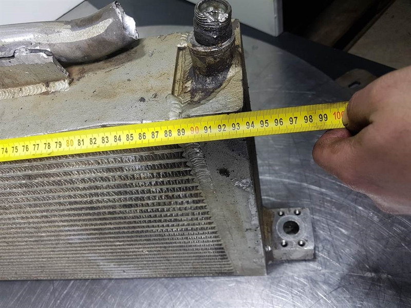 - Oil cooler/Ölkühler/Oliekoeler - Hydraulics: picture 5 - Oil cooler/Ölkühler/Oliekoeler - Hydraulics: picture 5