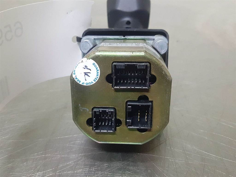 Penny + Giles Controls JC6000-Joystick/Steuergriff - Electrical system for Construction machinery: picture 4 Penny + Giles Controls JC6000-Joystick/Steuergriff - Electrical system for Construction machinery: picture 4