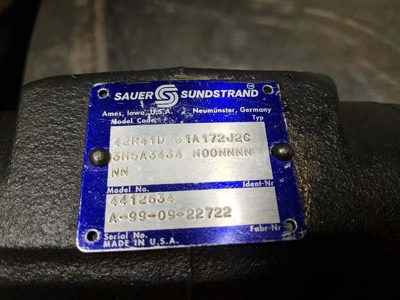 Sauer Sundstrand 42R41DG1A172J2C - Kramer - Pump - Hydraulics: picture 3 Sauer Sundstrand 42R41DG1A172J2C - Kramer - Pump - Hydraulics: picture 3