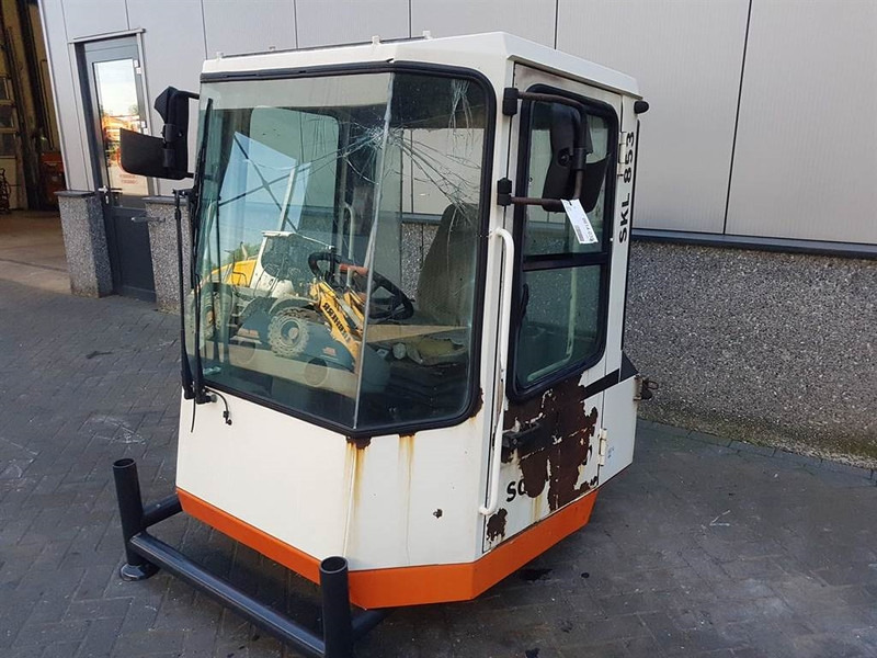 Schaeff SKL853-101980172-Cabin/Kabine/Cabine - Cab and interior for Construction machinery: picture 2 Schaeff SKL853-101980172-Cabin/Kabine/Cabine - Cab and interior for Construction machinery: picture 2