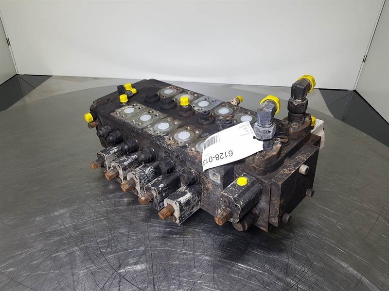 Sennebogen 818E-712031 / R901355589-178824-Valve/Ventile - Hydraulics for Construction machinery: picture 3 Sennebogen 818E-712031 / R901355589-178824-Valve/Ventile - Hydraulics for Construction machinery: picture 3