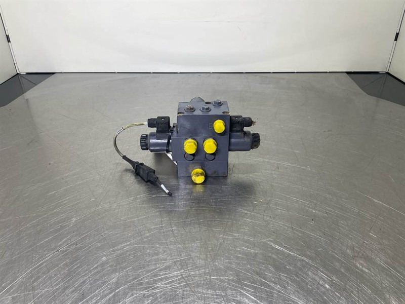 Sennebogen 835E-166441-Valve/Ventile/Ventiel - Hydraulics for Construction machinery: picture 1 Sennebogen 835E-166441-Valve/Ventile/Ventiel - Hydraulics for Construction machinery: picture 1