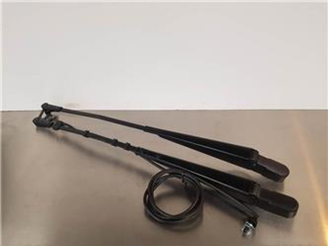 Terex Schaeff TL/SKL/SKS-5388665417-Wiper arm/Wischerarm - Cab and interior for Construction machinery: picture 1 Terex Schaeff TL/SKL/SKS-5388665417-Wiper arm/Wischerarm - Cab and interior for Construction machinery: picture 1