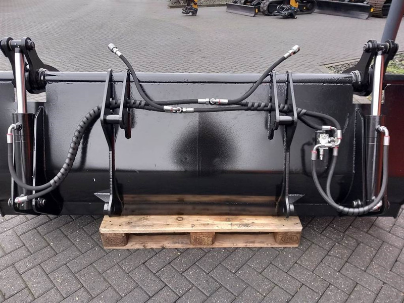 Terex TL120-2,40mtr-Silage grab/Greifschaufel/Uitkuilbak - Silage equipment: picture 4 Terex TL120-2,40mtr-Silage grab/Greifschaufel/Uitkuilbak - Silage equipment: picture 4