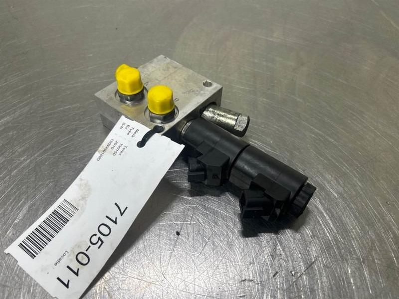 Terex TW150-6092971-4/3 Valve-4/3 Wegeventil-4/3 Ventiel - Hydraulics for Construction machinery: picture 4 Terex TW150-6092971-4/3 Valve-4/3 Wegeventil-4/3 Ventiel - Hydraulics for Construction machinery: picture 4