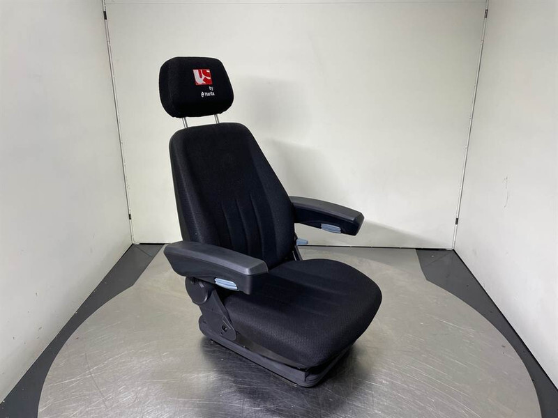 United Seats HIGHLANDER FABRIC 12V-Driver seat/Fahrersitz - Cab and interior for Construction machinery: picture 2 United Seats HIGHLANDER FABRIC 12V-Driver seat/Fahrersitz - Cab and interior for Construction machinery: picture 2