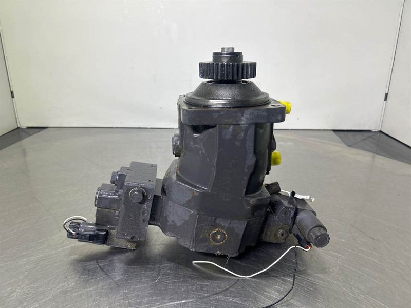 Volvo L25F-15223938-Drive motor/Fahrmotor/Rijmotor - Hydraulics for Construction machinery: picture 1 Volvo L25F-15223938-Drive motor/Fahrmotor/Rijmotor - Hydraulics for Construction machinery: picture 1