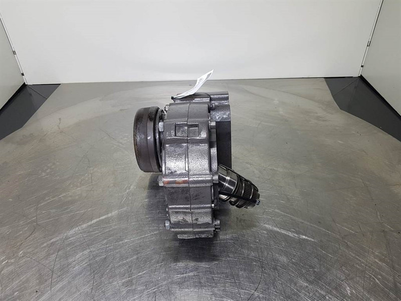 Volvo L30-ZF AV-230-Transmission/Getriebe/Transmissiebak - Gearbox and parts for Construction machinery: picture 3 Volvo L30-ZF AV-230-Transmission/Getriebe/Transmissiebak - Gearbox and parts for Construction machinery: picture 3