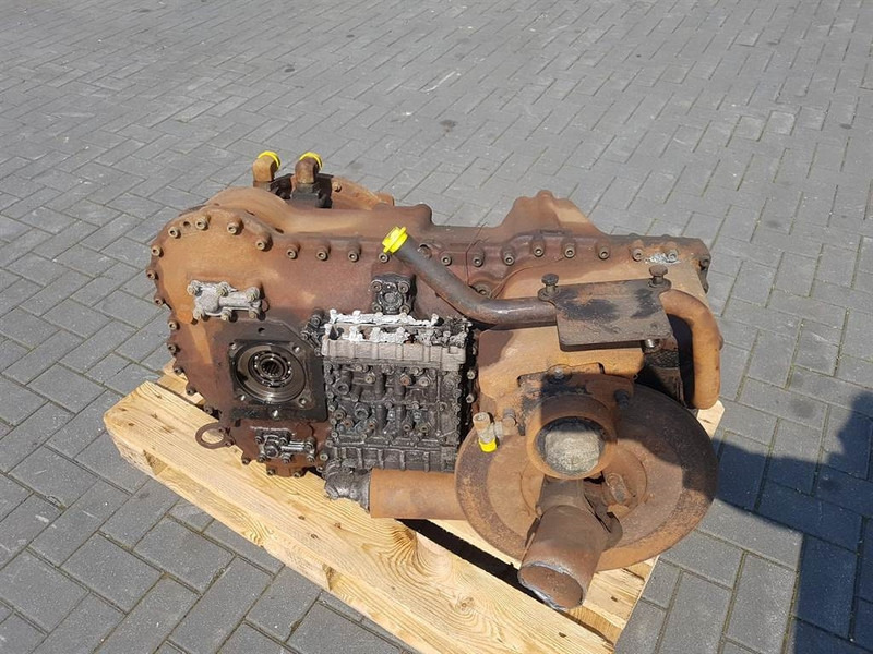 ZF 4WG-190 - Transmission/Getriebe/Transmissiebak - Gearbox and parts for Construction machinery: picture 3 ZF 4WG-190 - Transmission/Getriebe/Transmissiebak - Gearbox and parts for Construction machinery: picture 3