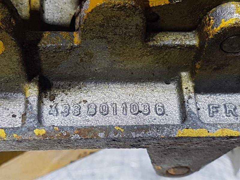 Zettelmeyer ZL1001 - Brake pedal - Cab and interior for Construction machinery: picture 4 Zettelmeyer ZL1001 - Brake pedal - Cab and interior for Construction machinery: picture 4