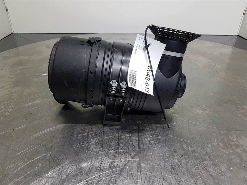 Donaldson - Volvo L 45 - Air filter/Luftfilter/Luchtfilter - Engine and parts for Construction machinery: picture 1 Donaldson - Volvo L 45 - Air filter/Luftfilter/Luchtfilter - Engine and parts for Construction machinery: picture 1