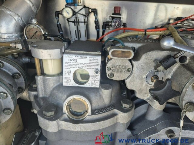 MAN 26.400 Lindner Fischer 20500l ADR Untenbefüllung - Tank truck: picture 3 MAN 26.400 Lindner Fischer 20500l ADR Untenbefüllung - Tank truck: picture 3