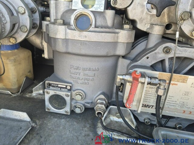 MAN 26.400 Lindner Fischer 20500l ADR Untenbefüllung - Tank truck: picture 4 MAN 26.400 Lindner Fischer 20500l ADR Untenbefüllung - Tank truck: picture 4