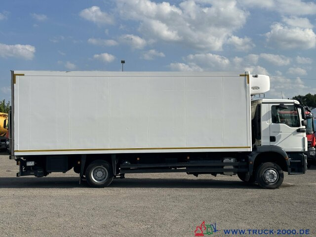 MAN TGL 15.290 Tiefkühl Carrier -20 Rolltor/LBW - Refrigerator truck: picture 3 MAN TGL 15.290 Tiefkühl Carrier -20 Rolltor/LBW - Refrigerator truck: picture 3