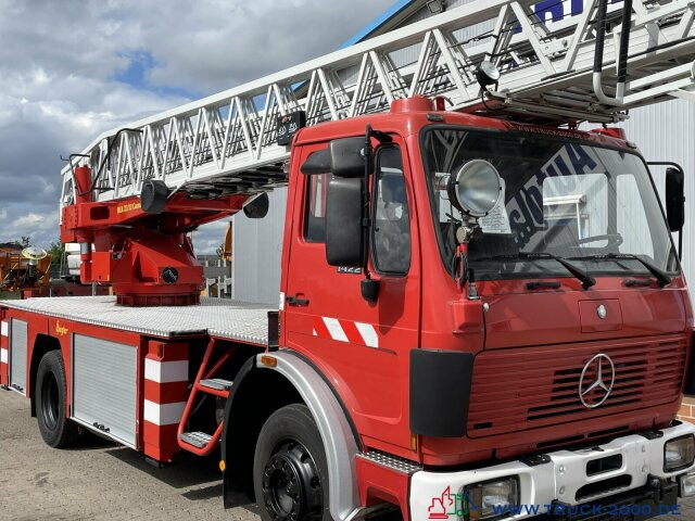 Mercedes-Benz 1422NG Ziegler Feuerwehr Drehleiter 30m Rettung - Truck mounted aerial platform: picture 5 Mercedes-Benz 1422NG Ziegler Feuerwehr Drehleiter 30m Rettung - Truck mounted aerial platform: picture 5