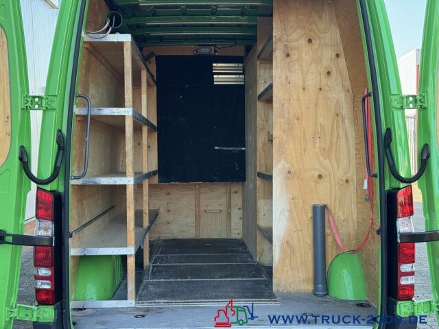 Mercedes-Benz Sprinter 316 Hoch + Lang + Werkstattausbau Klima - Panel van: picture 2 Mercedes-Benz Sprinter 316 Hoch + Lang + Werkstattausbau Klima - Panel van: picture 2