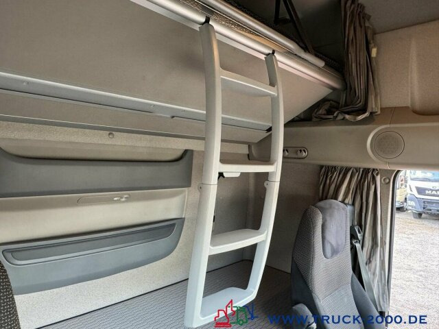 DAF XF 480 FT Super Space Cab 2 Betten + Kühlschrank - Tractor unit: picture 5 DAF XF 480 FT Super Space Cab 2 Betten + Kühlschrank - Tractor unit: picture 5