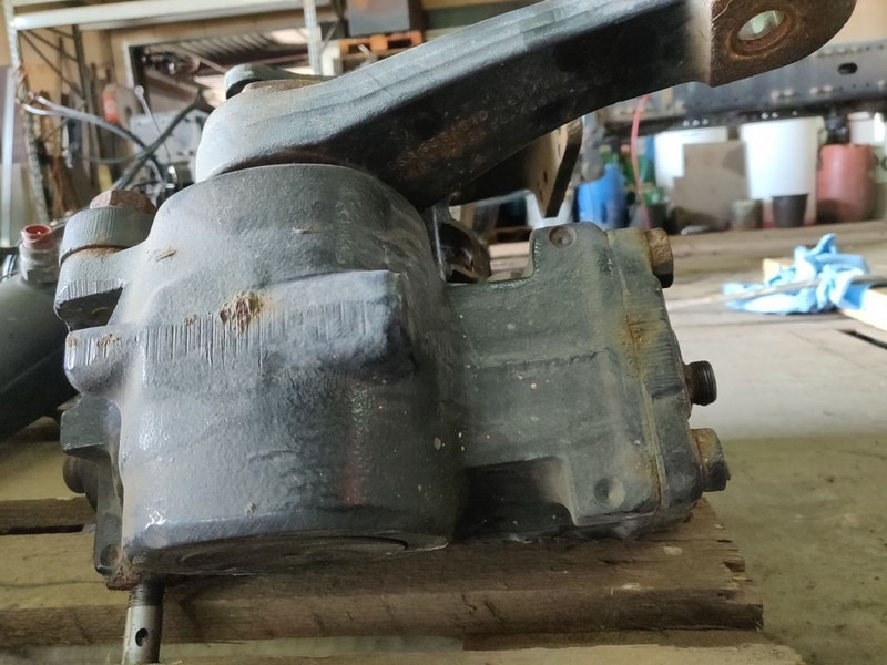 MAN Servo TGL 12.220 - Steering gear for Truck: picture 4 MAN Servo TGL 12.220 - Steering gear for Truck: picture 4