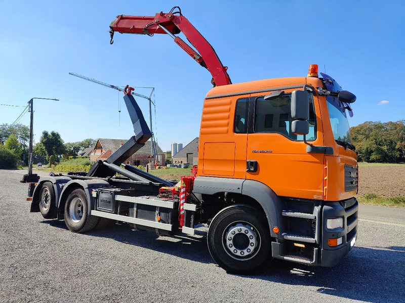MAN TGA 28.310 Container / Fassi F130 - Hook lift truck, Crane truck: picture 5 MAN TGA 28.310 Container / Fassi F130 - Hook lift truck, Crane truck: picture 5